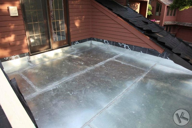 Flat Roof Under a New Deck Made of Steel in Edina