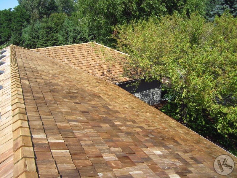 Wood Shake Roof Replacement in Minneapolis by a Reliable Company